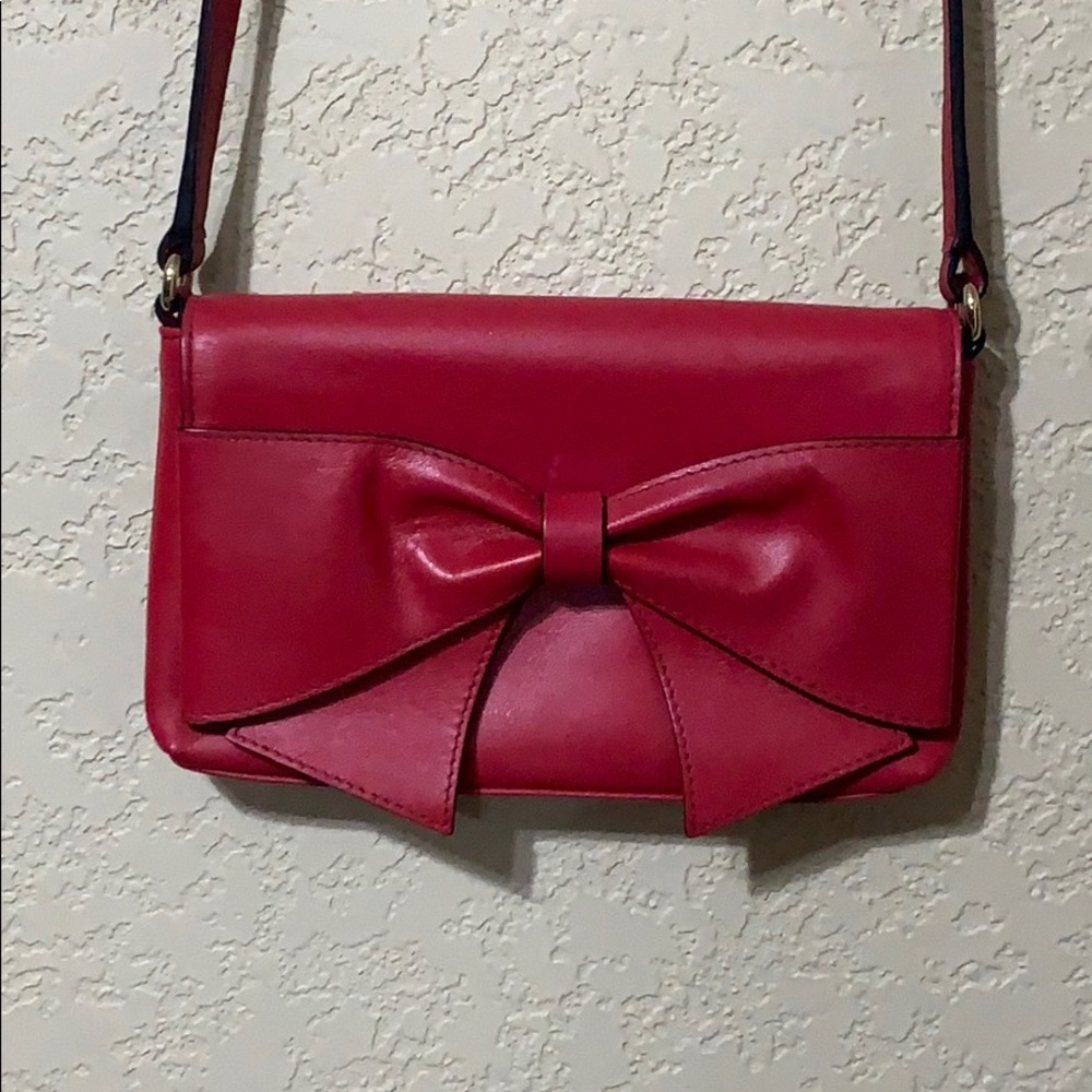 Montrose Avenue Aster Red Bow Bag